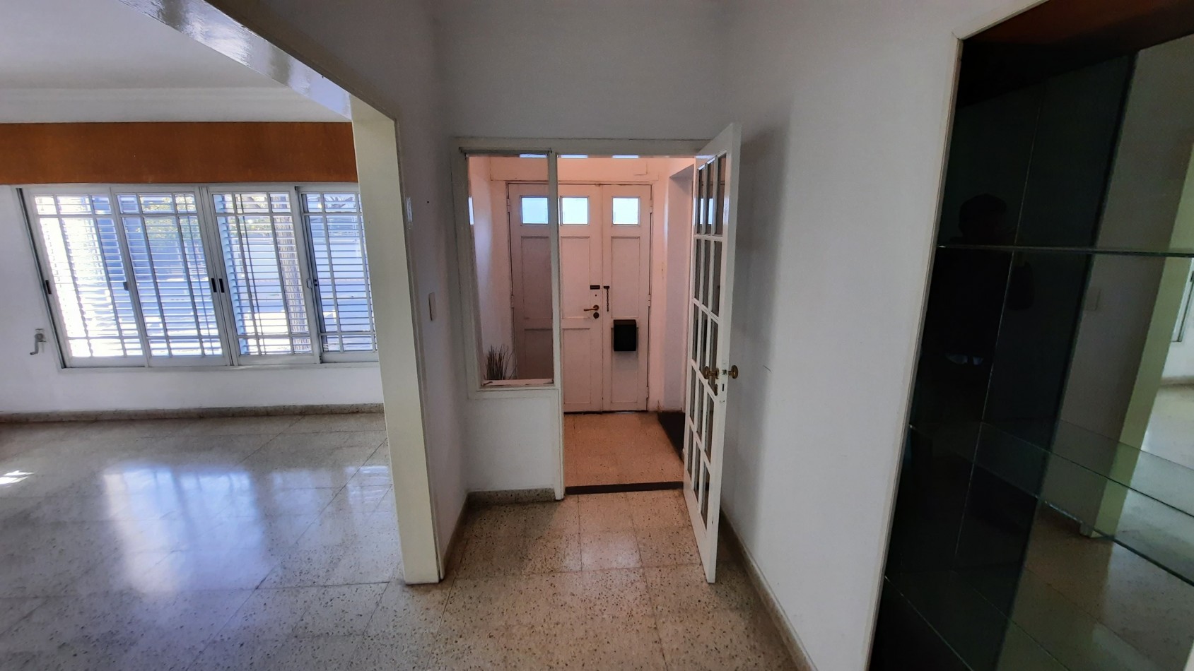 Casa de 4 dormitorios. Alvear 185