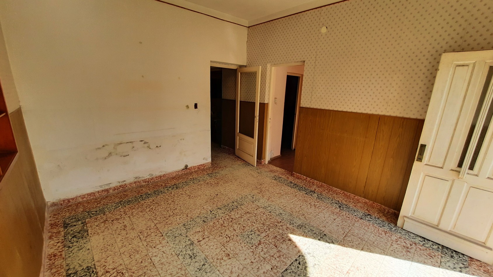 Casa de 2 dormitorios en San Lorenzo 320 (Barrio Urquiza).