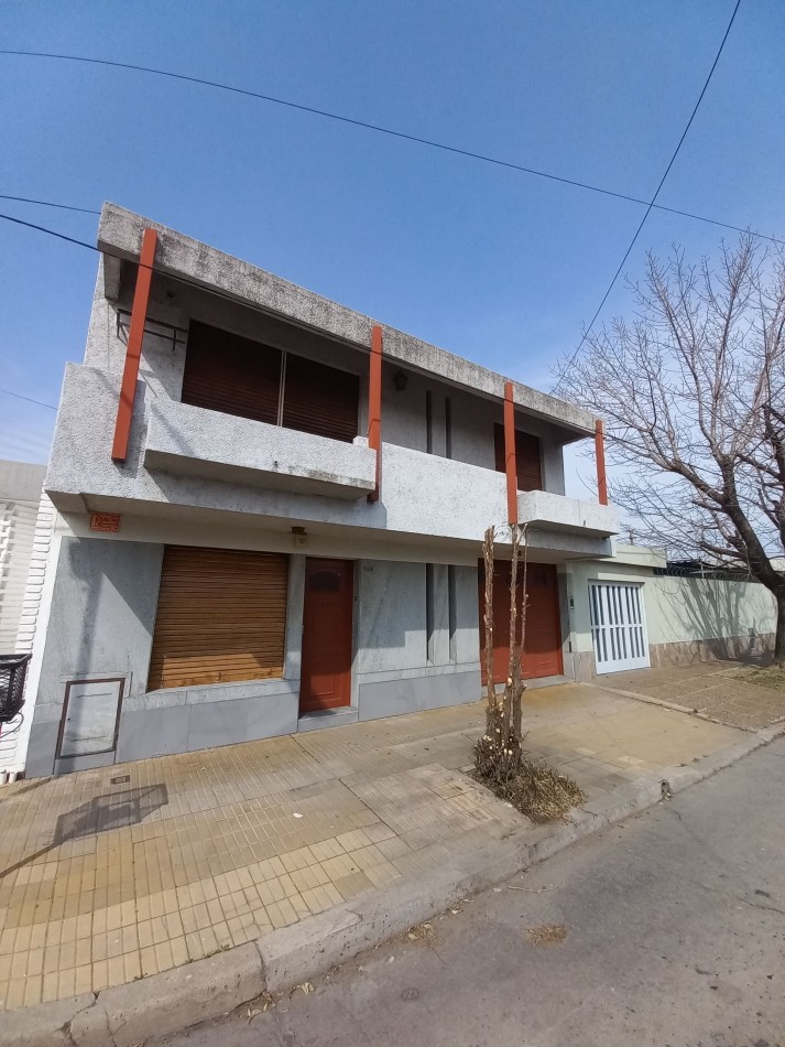 Casa de 3 dormitorios en Benitez 288 (Barrio Don Bosco)