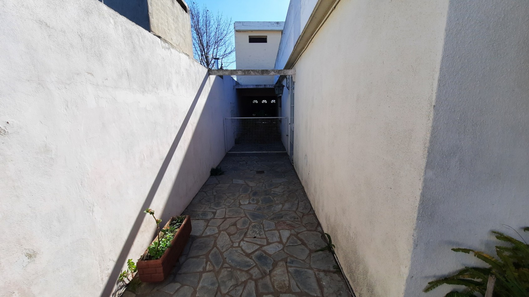 Casa de 3 dormitorios en Benitez 288 (Barrio Don Bosco)