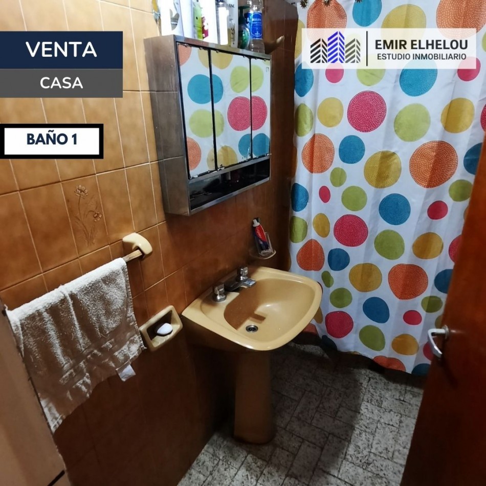 Casa de 2 dormitorios y dependencias en Barrio 9 de Julio