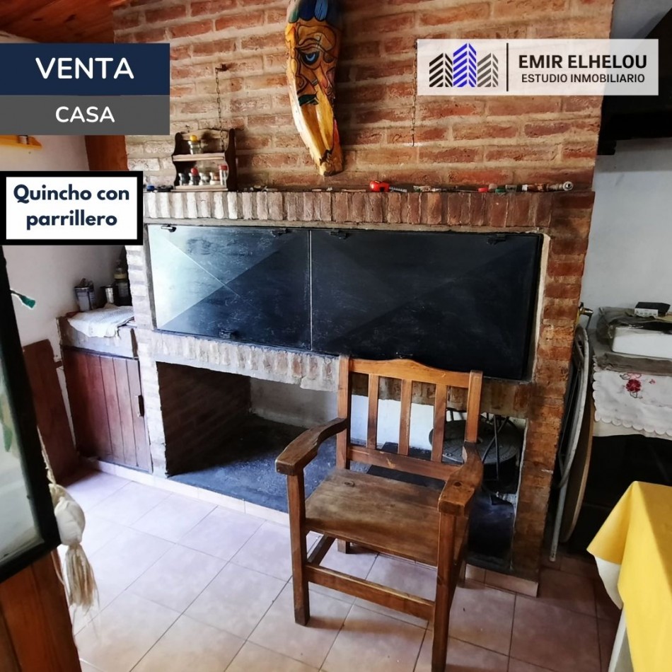 Casa de 2 dormitorios y dependencias en Barrio 9 de Julio