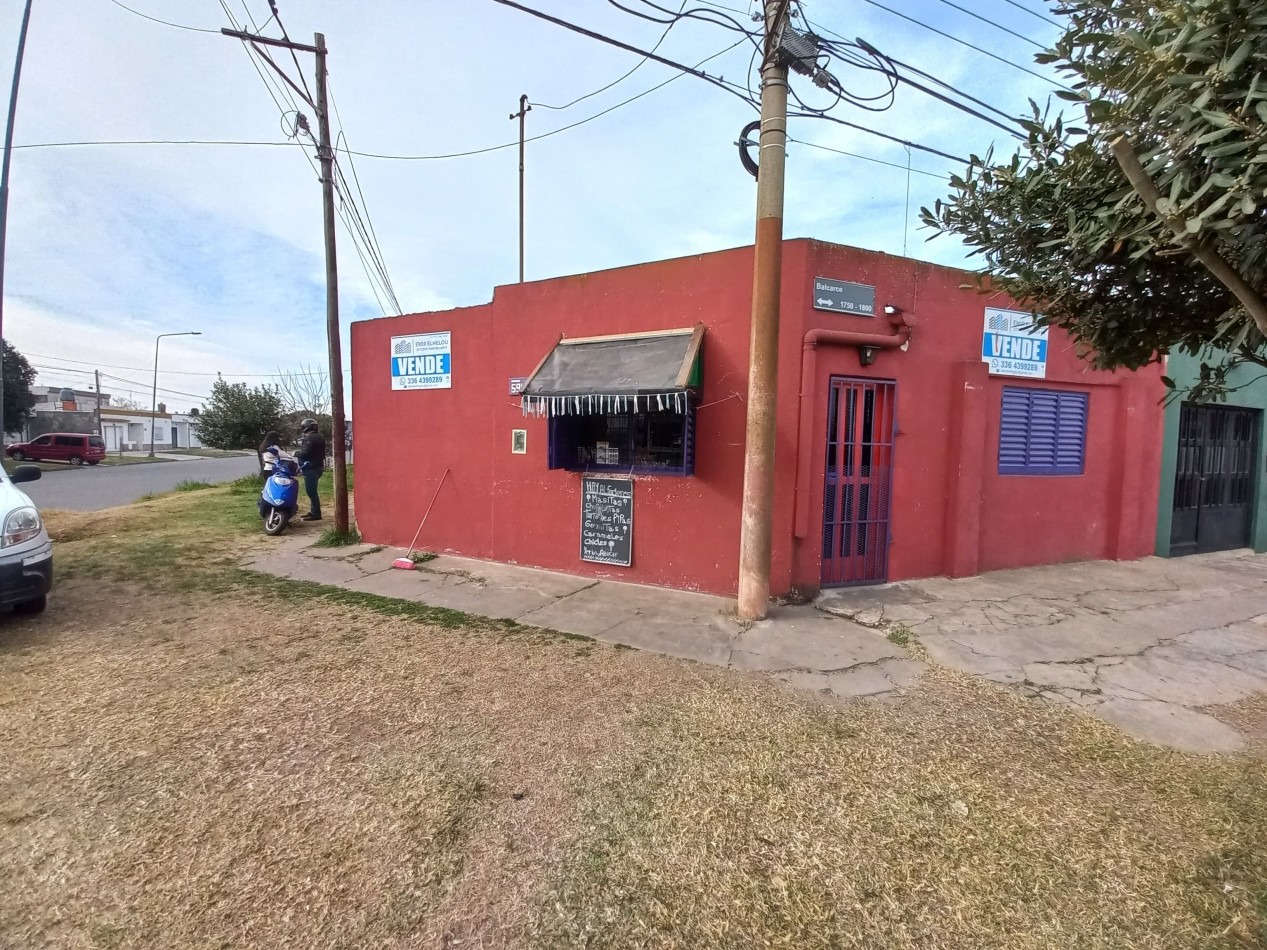 Inmueble con dos propiedades en B° Guemes RETASADO