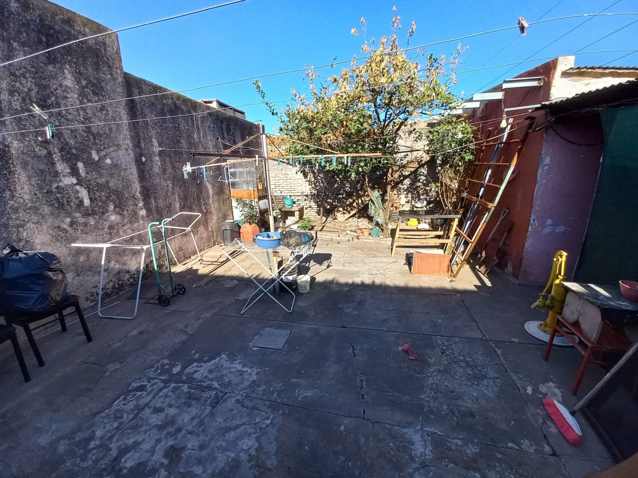 Inmueble con dos propiedades en B° Guemes RETASADO