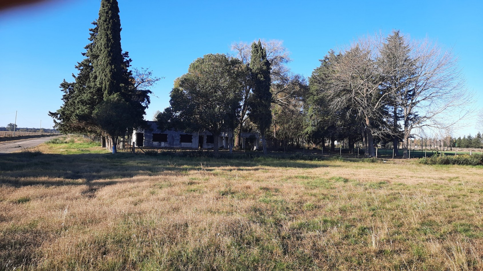 Gran Lote s/ Autopista 9 altura Baradero.