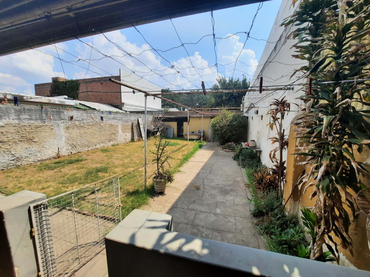 Casa de 2 dormitorios en Bustamante 161