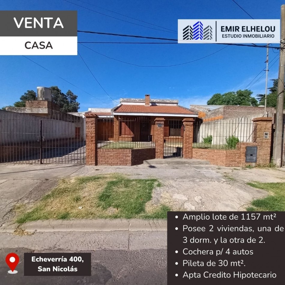 Dos casas y pileta en gran lote en Echeverria al 400