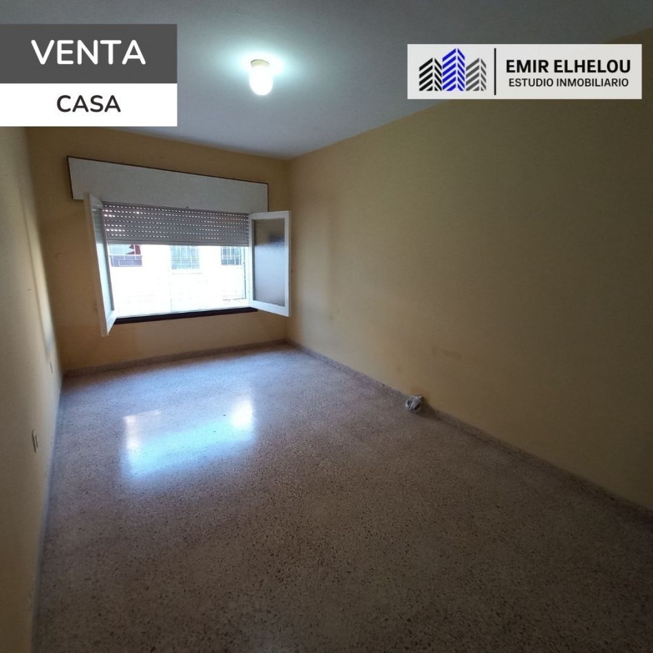 Casa de 3 dormitorios con dependencias en Lamadrid 290