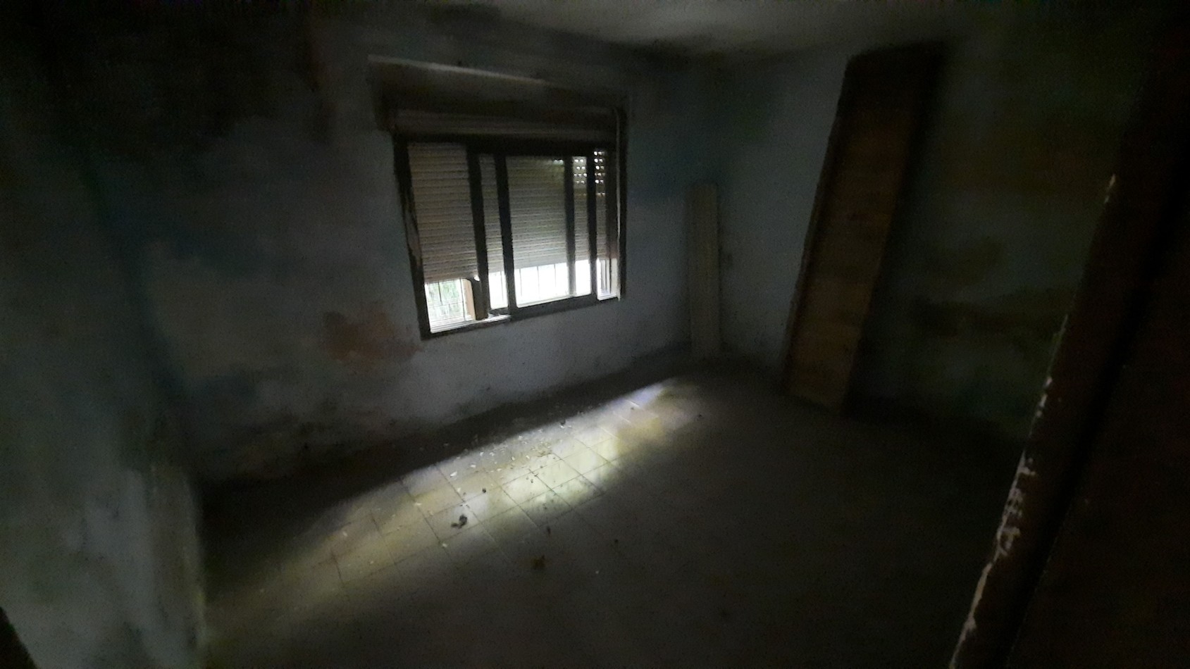 Casa de 3 dorm. a reciclar en San Lorenzo 1016
