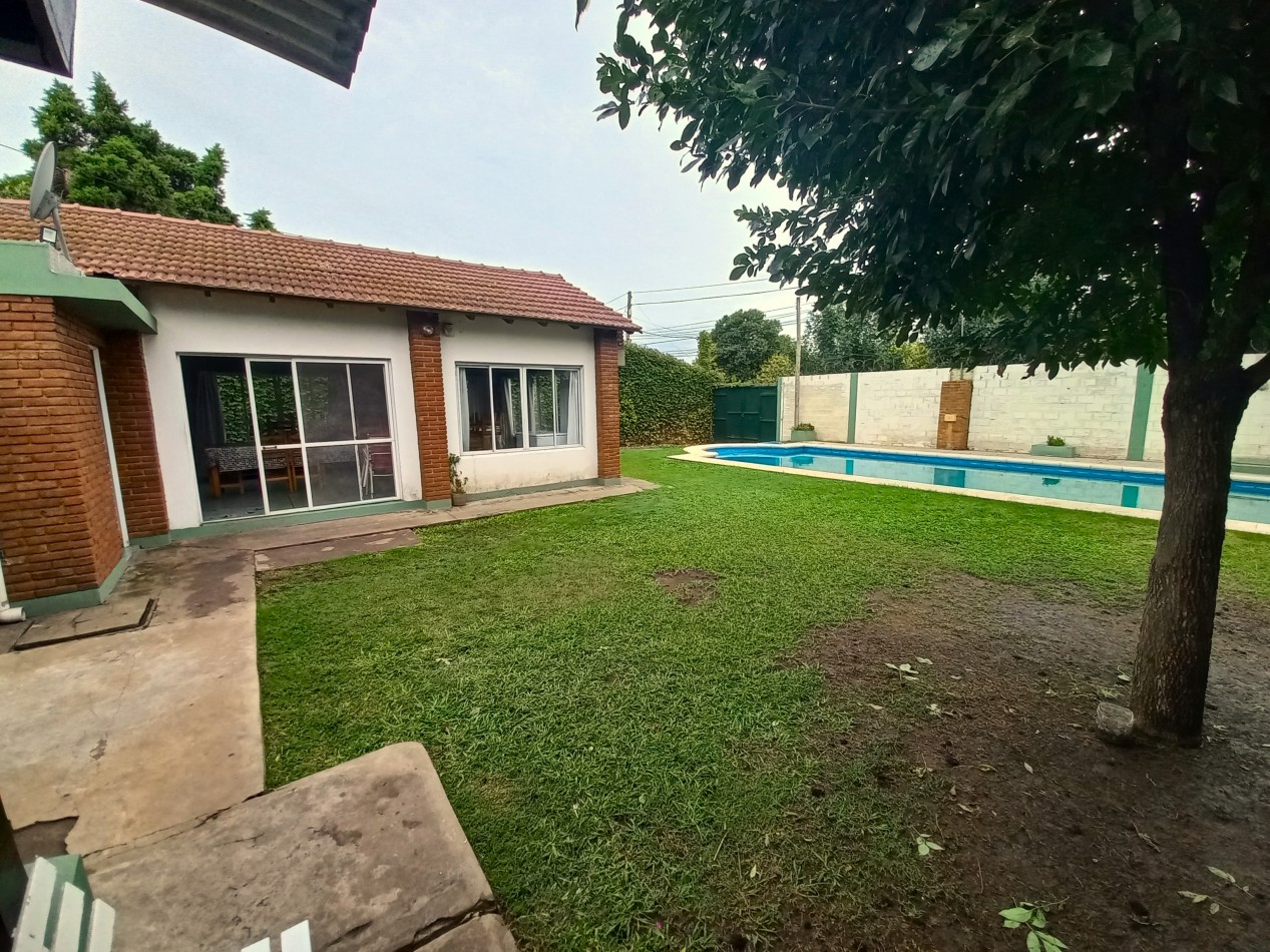 Casa quinta en venta en Barrio Golf