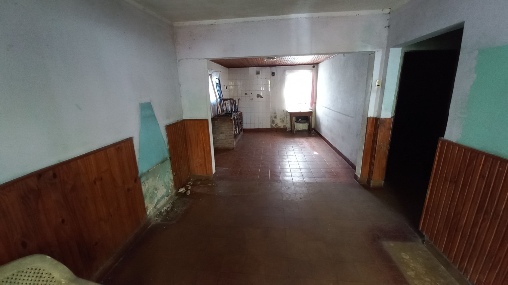 Casa de dos dormitorios a reciclar en Barrio Saavedra - Retasada