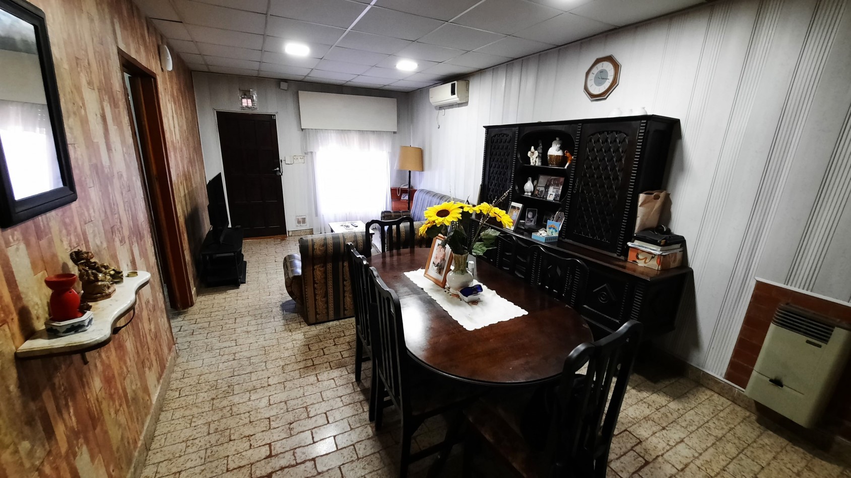 Casa de 3 dormitorios y dependencias en Barrio 9 de Julio