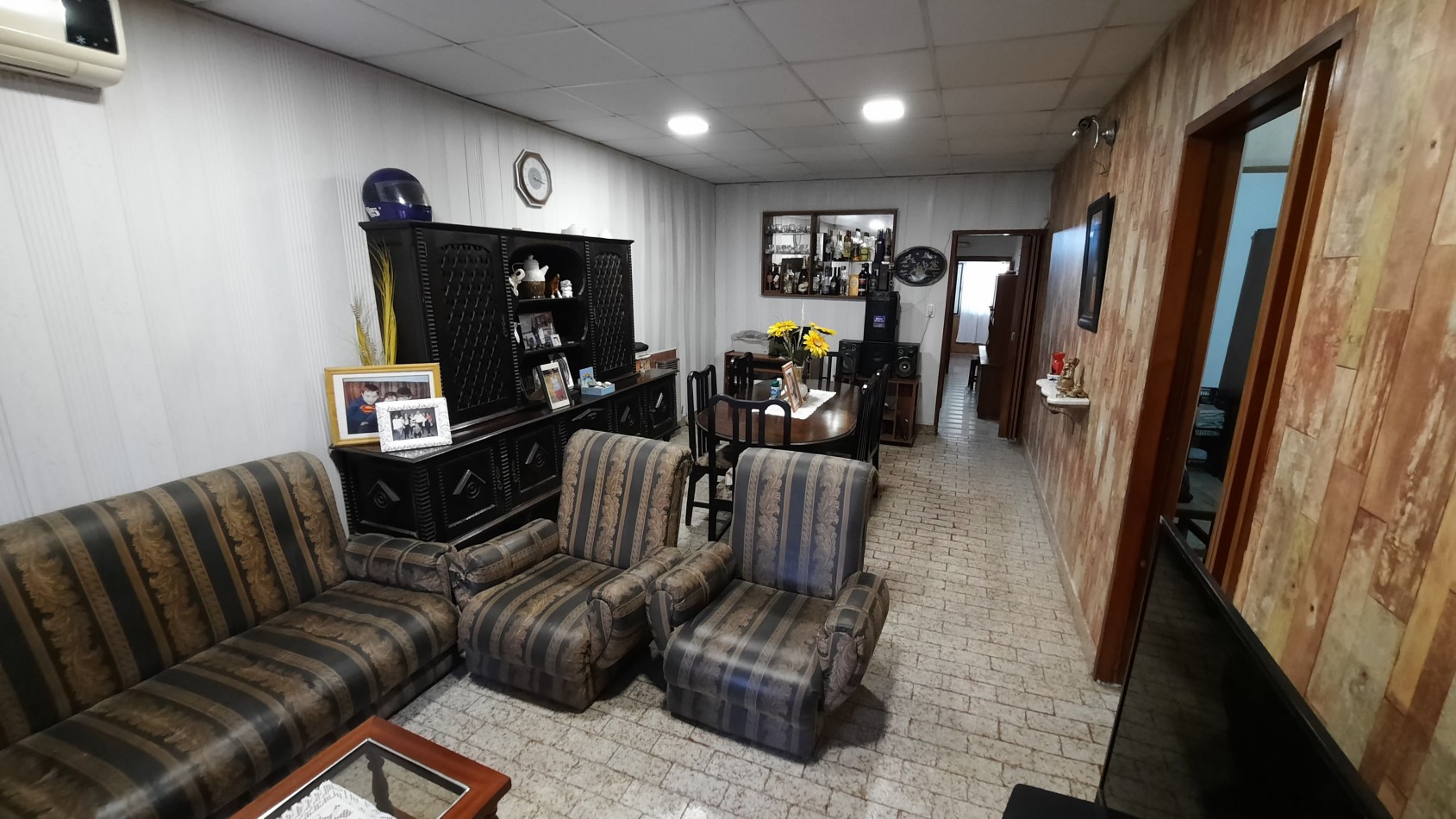 Casa de 3 dormitorios y dependencias en Barrio 9 de Julio