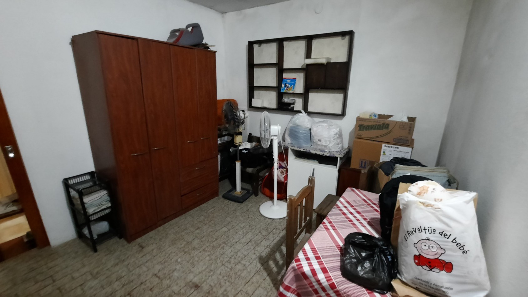 Casa de 3 dormitorios y dependencias en Barrio 9 de Julio