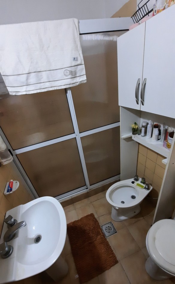 Casa de 3 dormitorios y dependencias en Barrio 9 de Julio