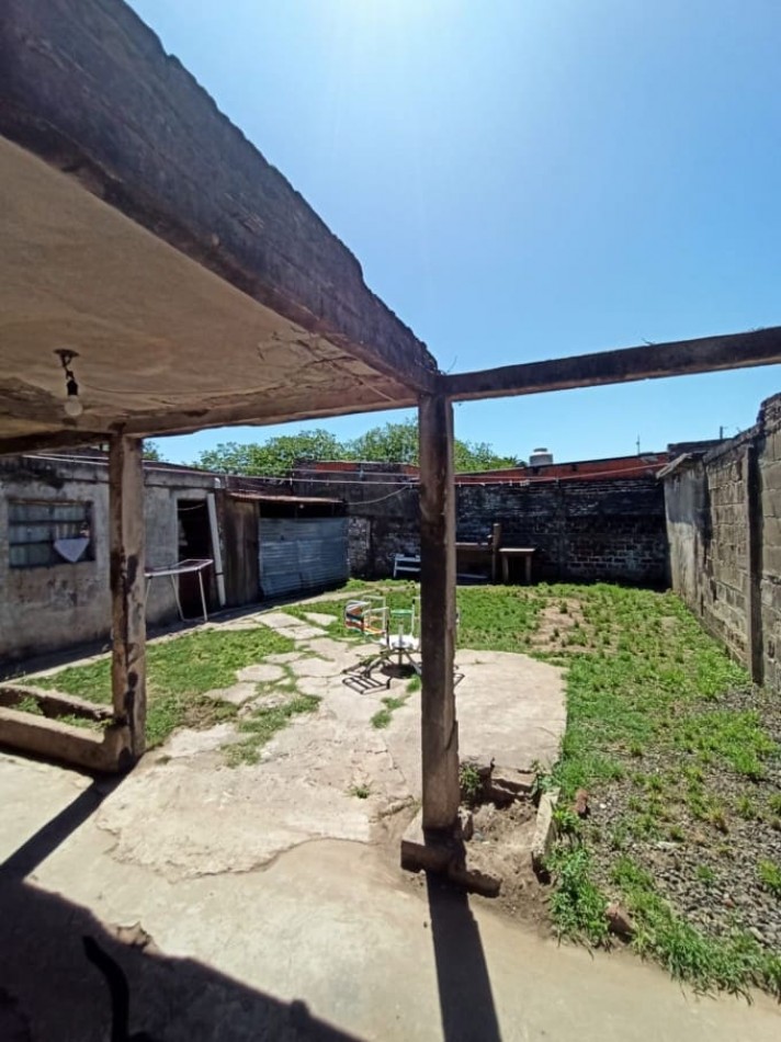 Casa de 2 dormitorios en San Jose 1007