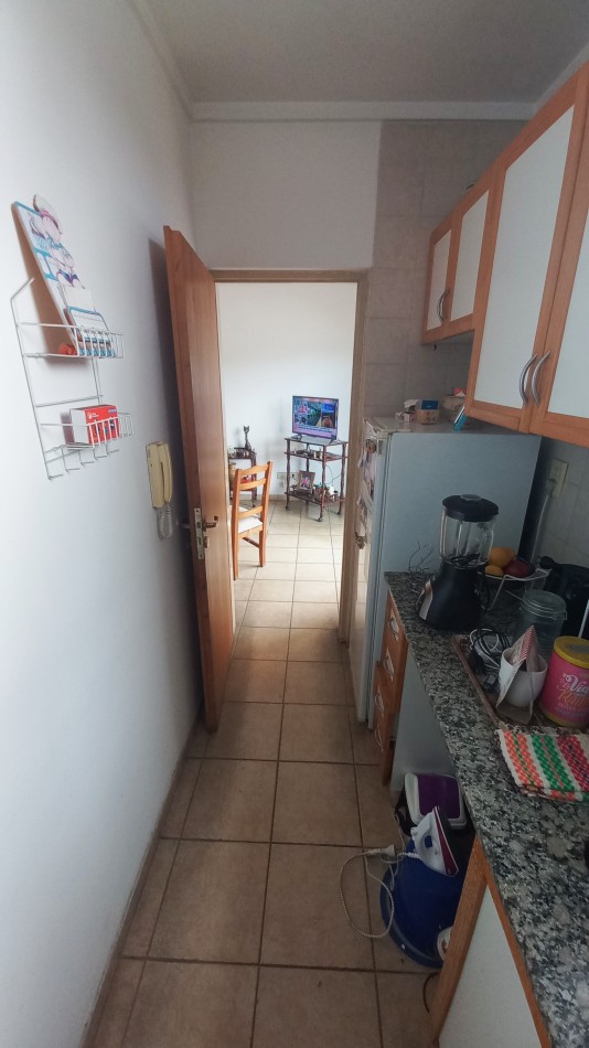 Departamento de 1 dormitorio y cochera en Olleros 59