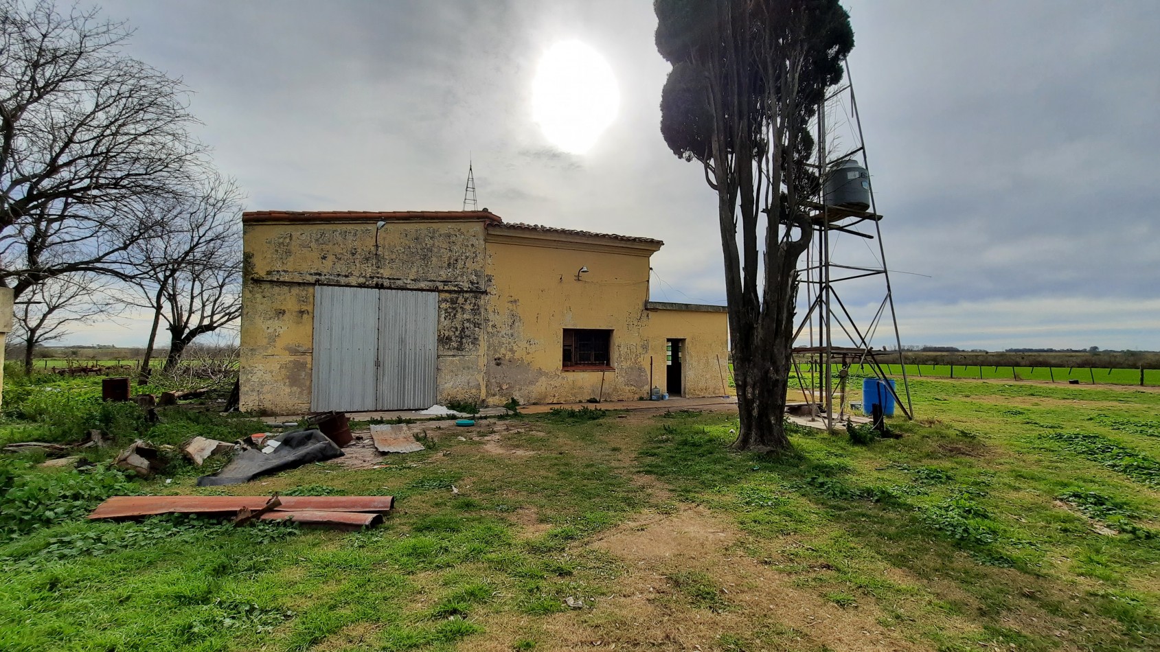 Campo agricola de 24,5 hectareas con mejoras en San Nicolas