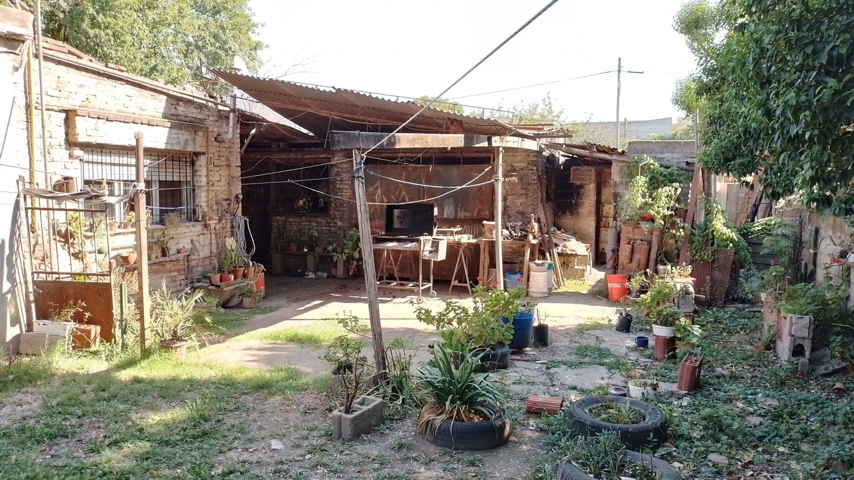 Casa de 4 dormitorios en Strauss 141