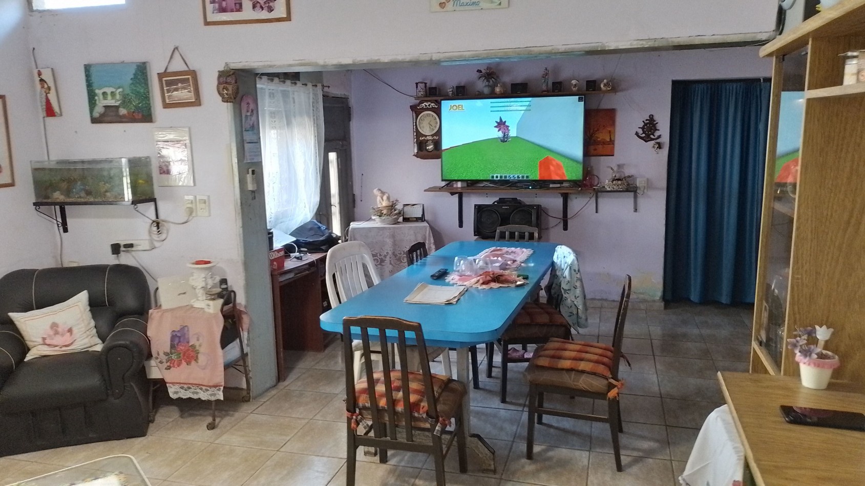 Casa de 4 dormitorios en Strauss 141