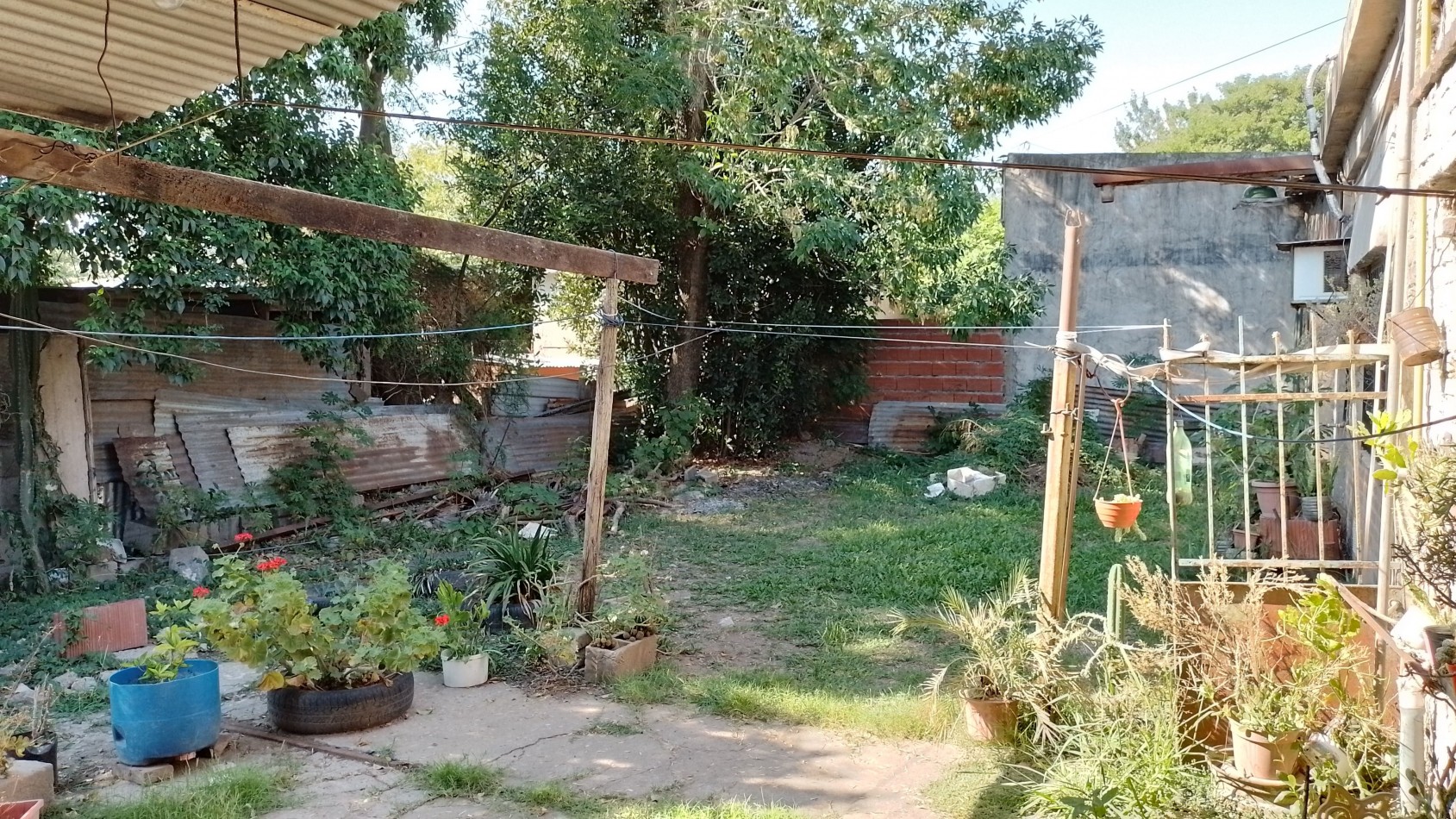 Casa de 4 dormitorios en Strauss 141