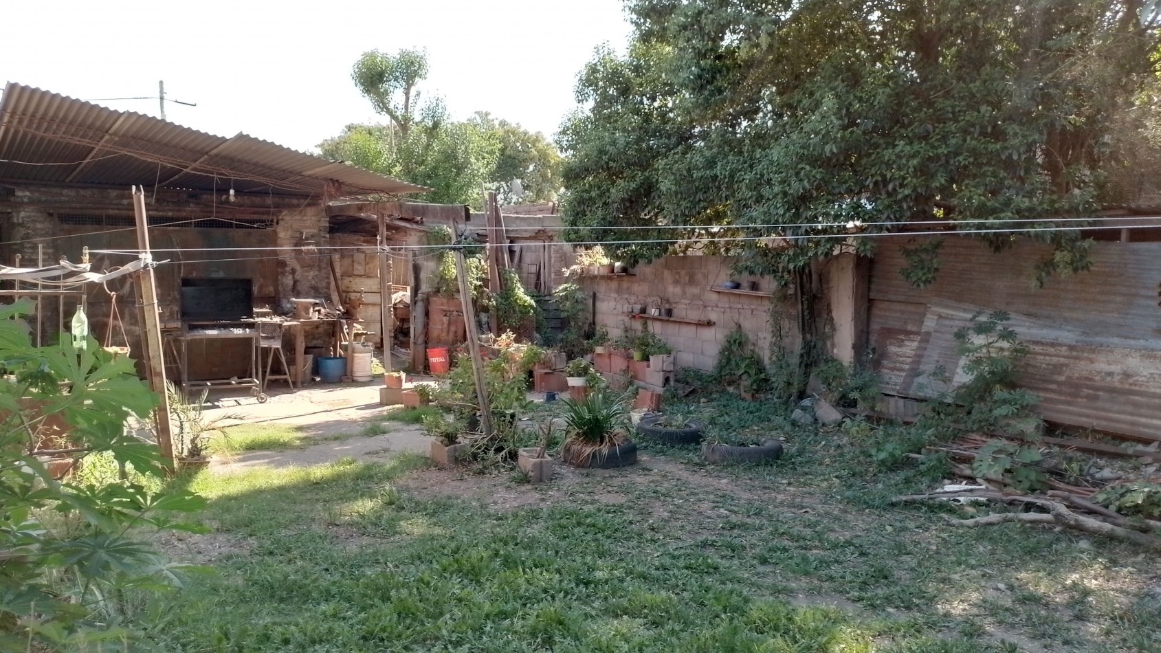 Casa de 4 dormitorios en Strauss 141