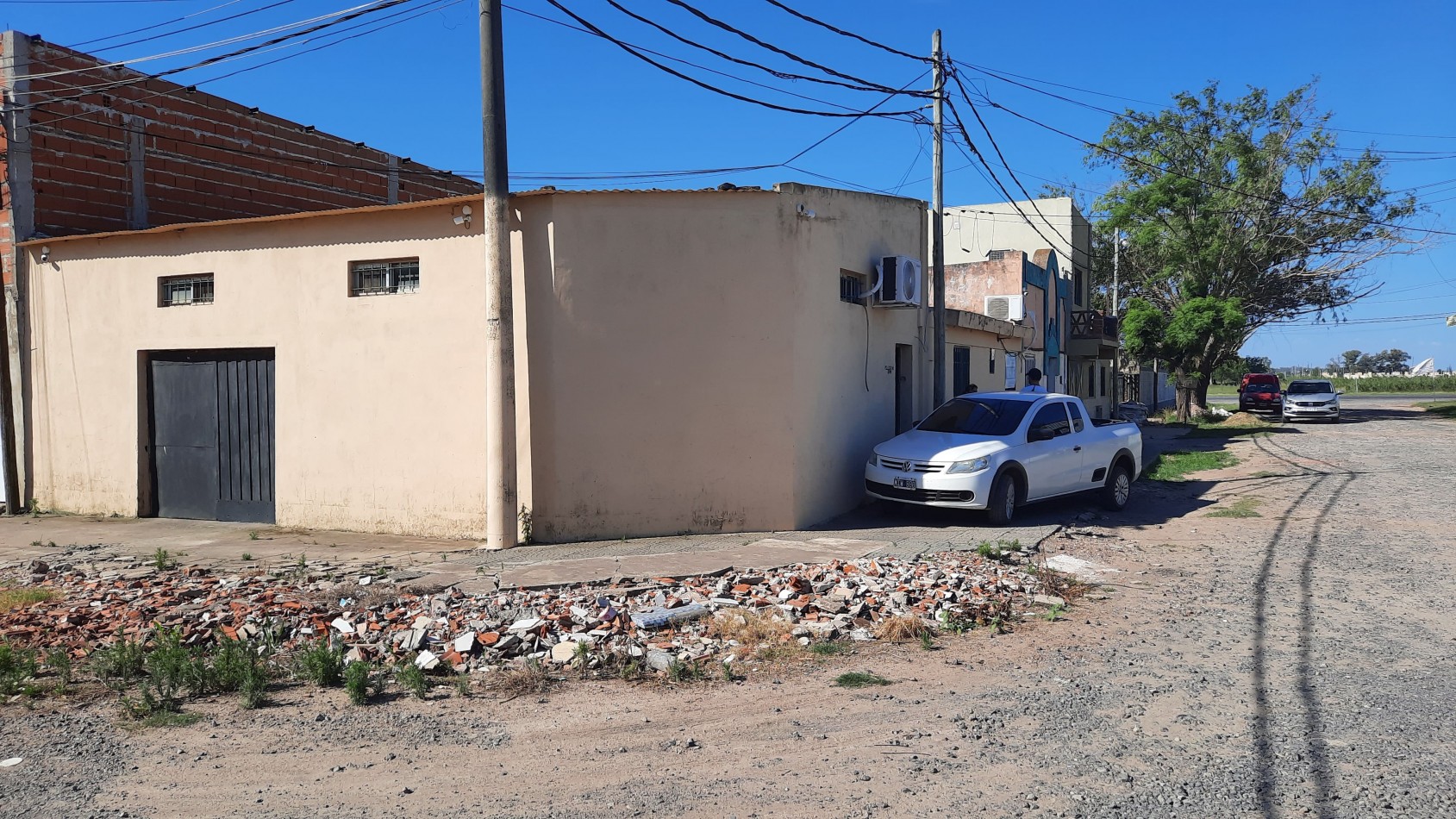 Propiedad ideal inversion a mts de la Autopista Nacional 9