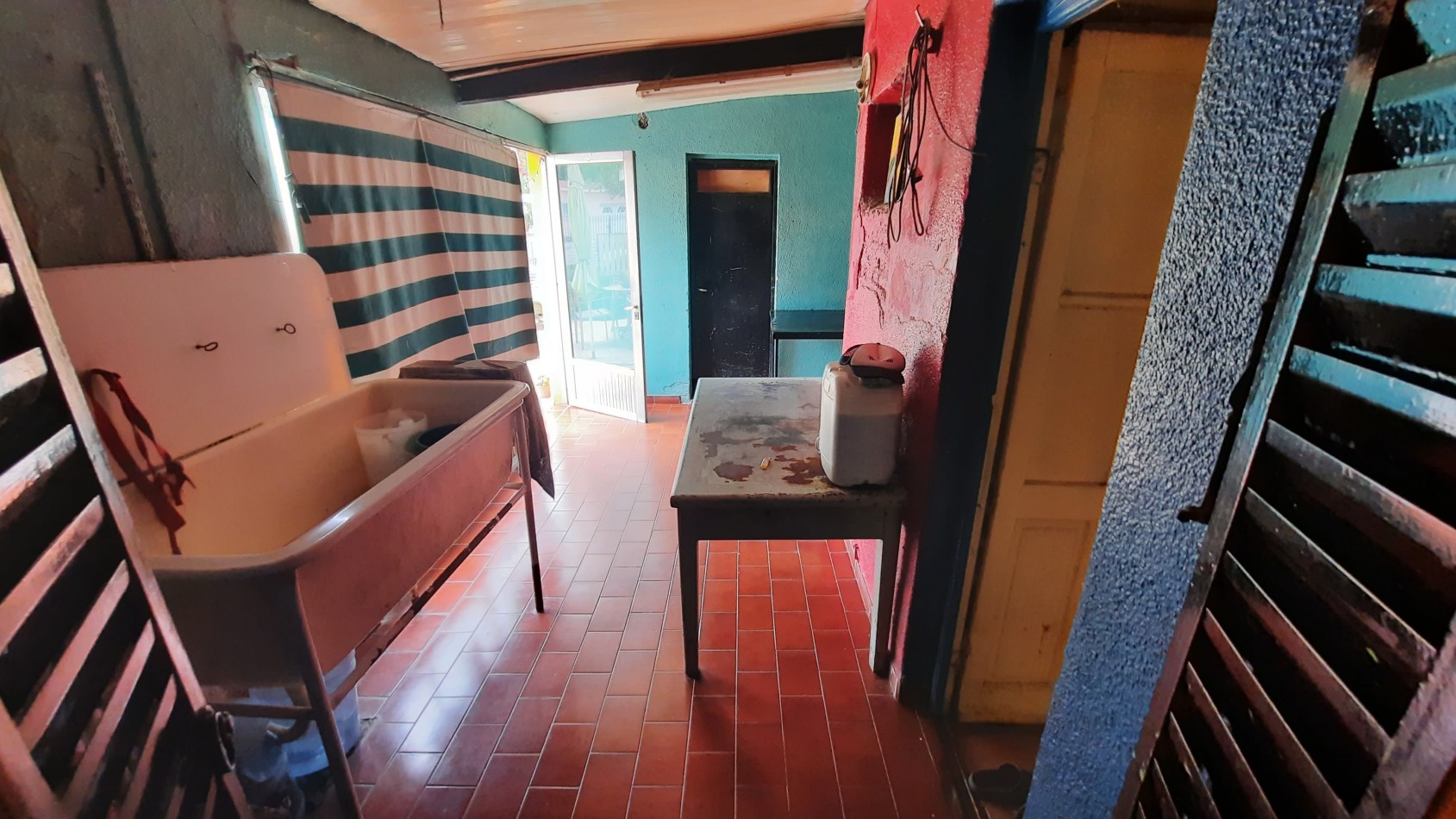 Casa de 2 dormitorios y dependencias en Perez Millan (Partido de Ramallo)