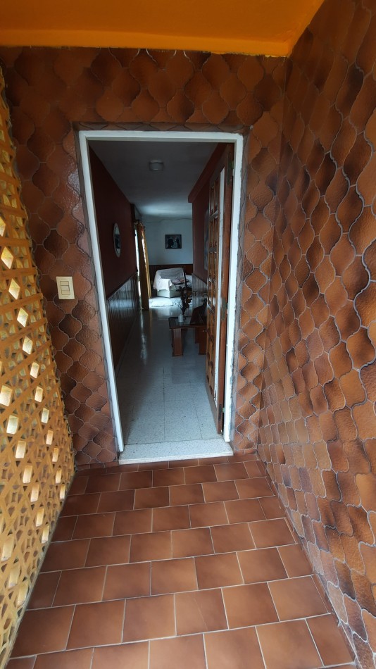 Casa de 2 dormitorios y dependencias en Perez Millan (Partido de Ramallo)