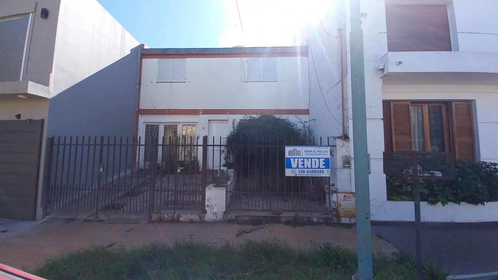 Casa de 3 dormitorios y dependencias en Arenales 215