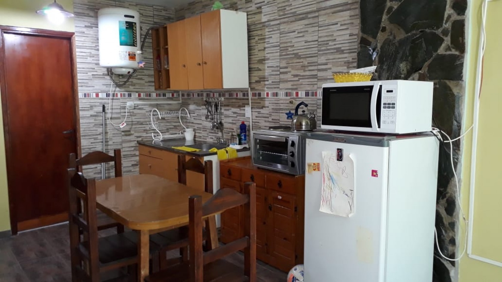 Monoambiente amoblado con cochera en San Clemente del Tuyu