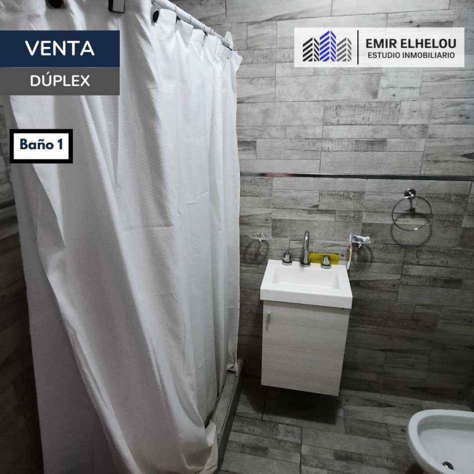 Duplex de 4 dormitorios y cochera en Roca 237