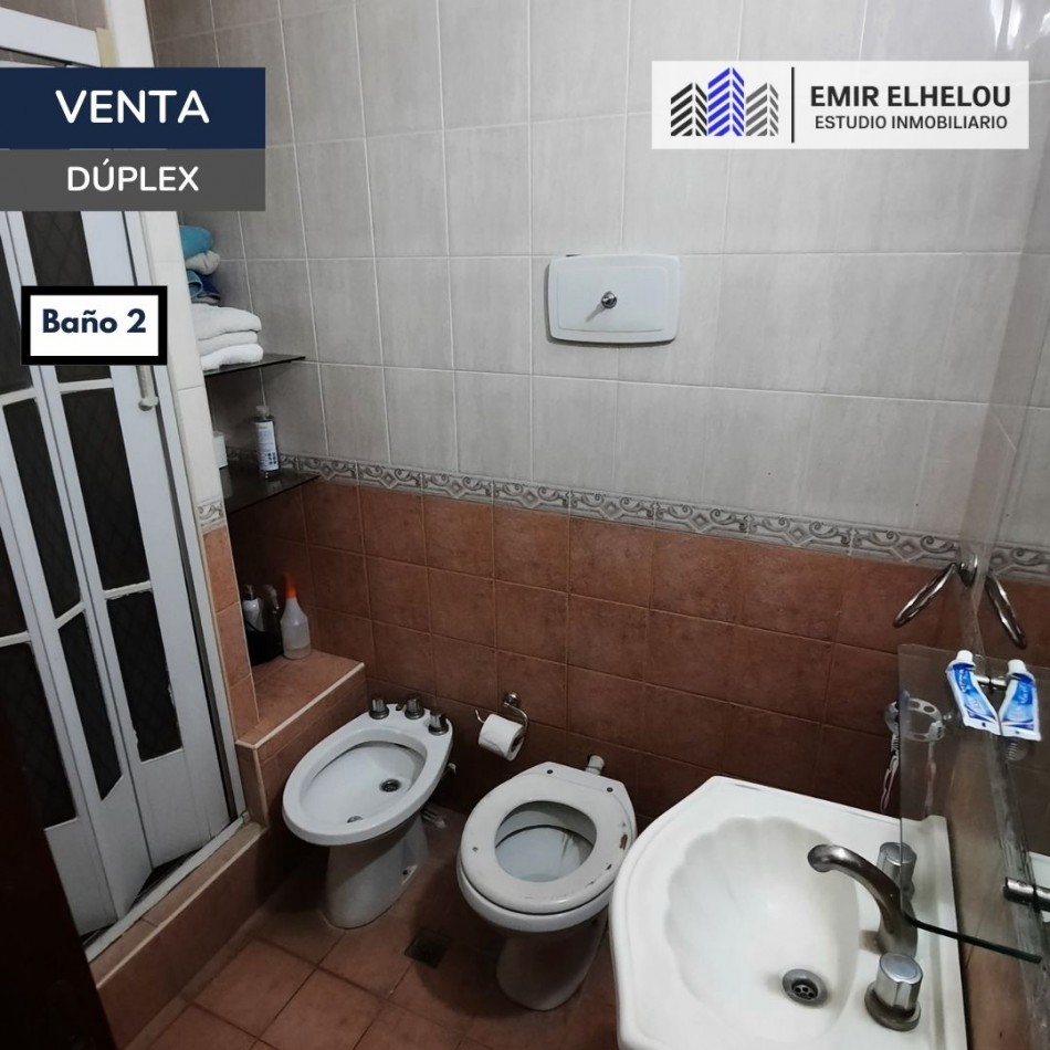 Duplex de 4 dormitorios y cochera en Roca 237