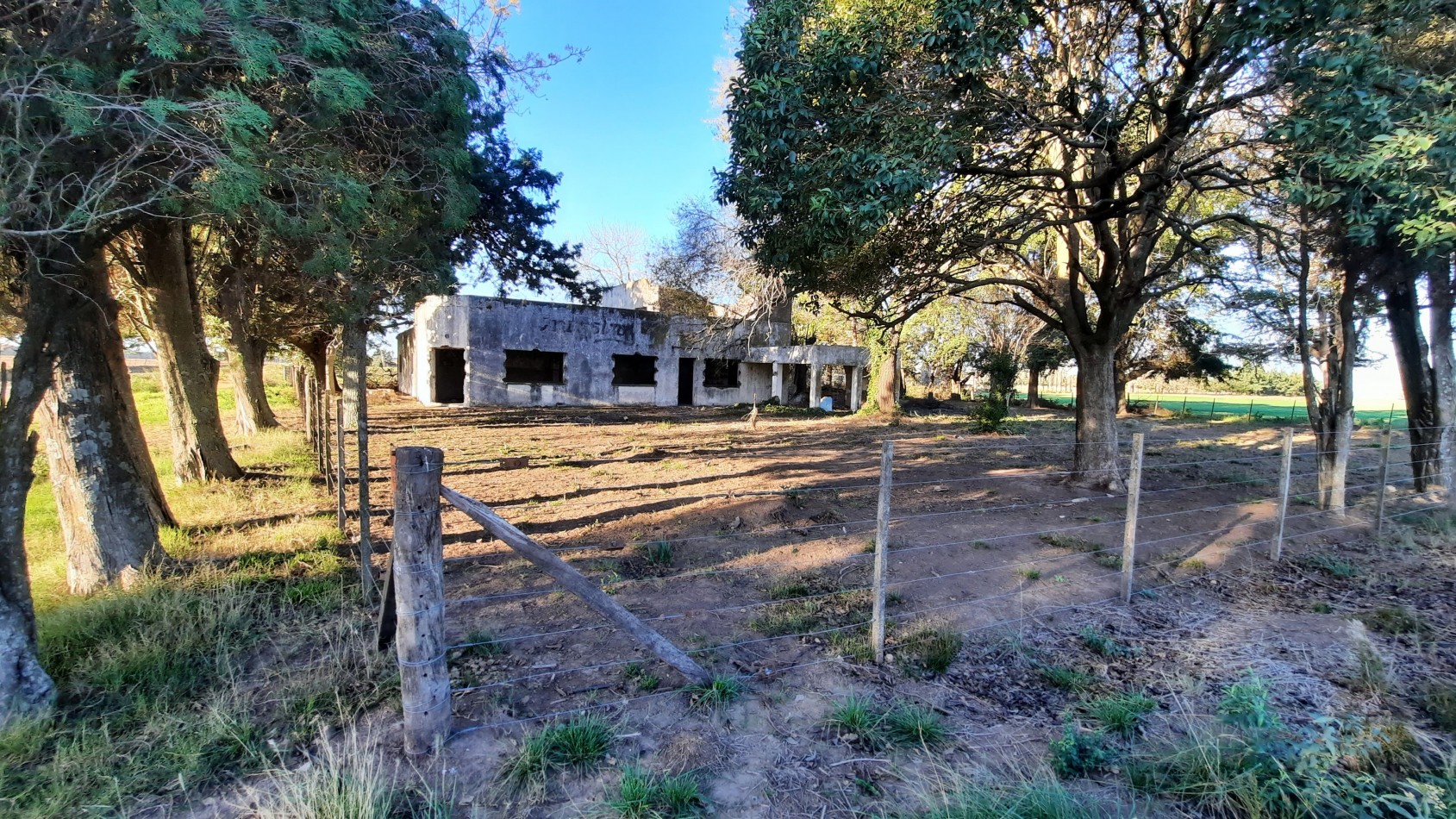 Gran Lote s/ Autopista 9 altura Baradero.