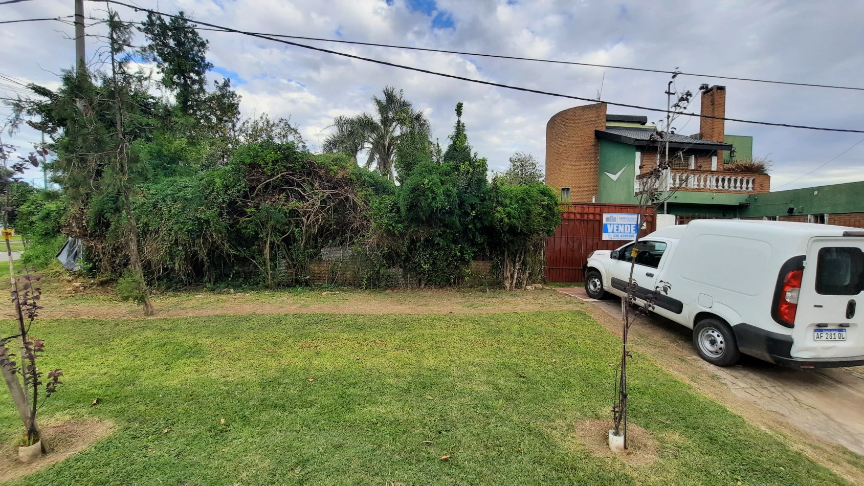 GRAN LOTE EN LAVALLE Y AV. DE LOS CONSTITUYENTES