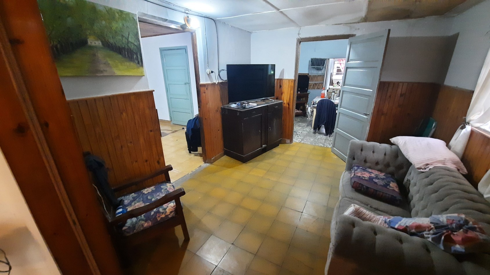 Casa de 3 dormitorios en amplio lote en General Rojo