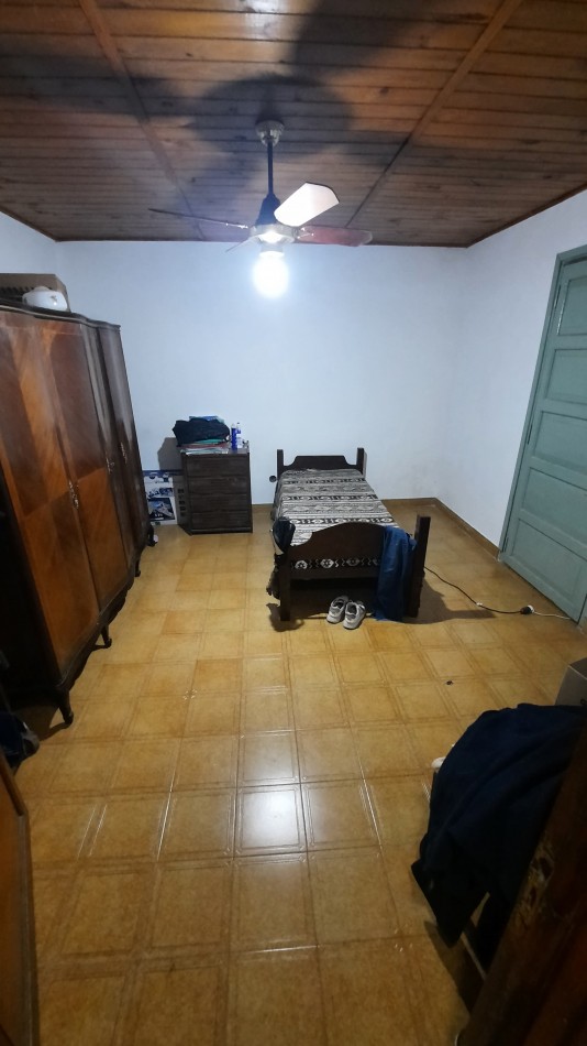 Casa de 3 dormitorios en amplio lote en General Rojo