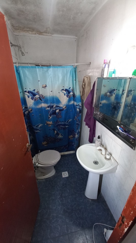 Casa de 3 dormitorios ubicada sobre calle Alvear