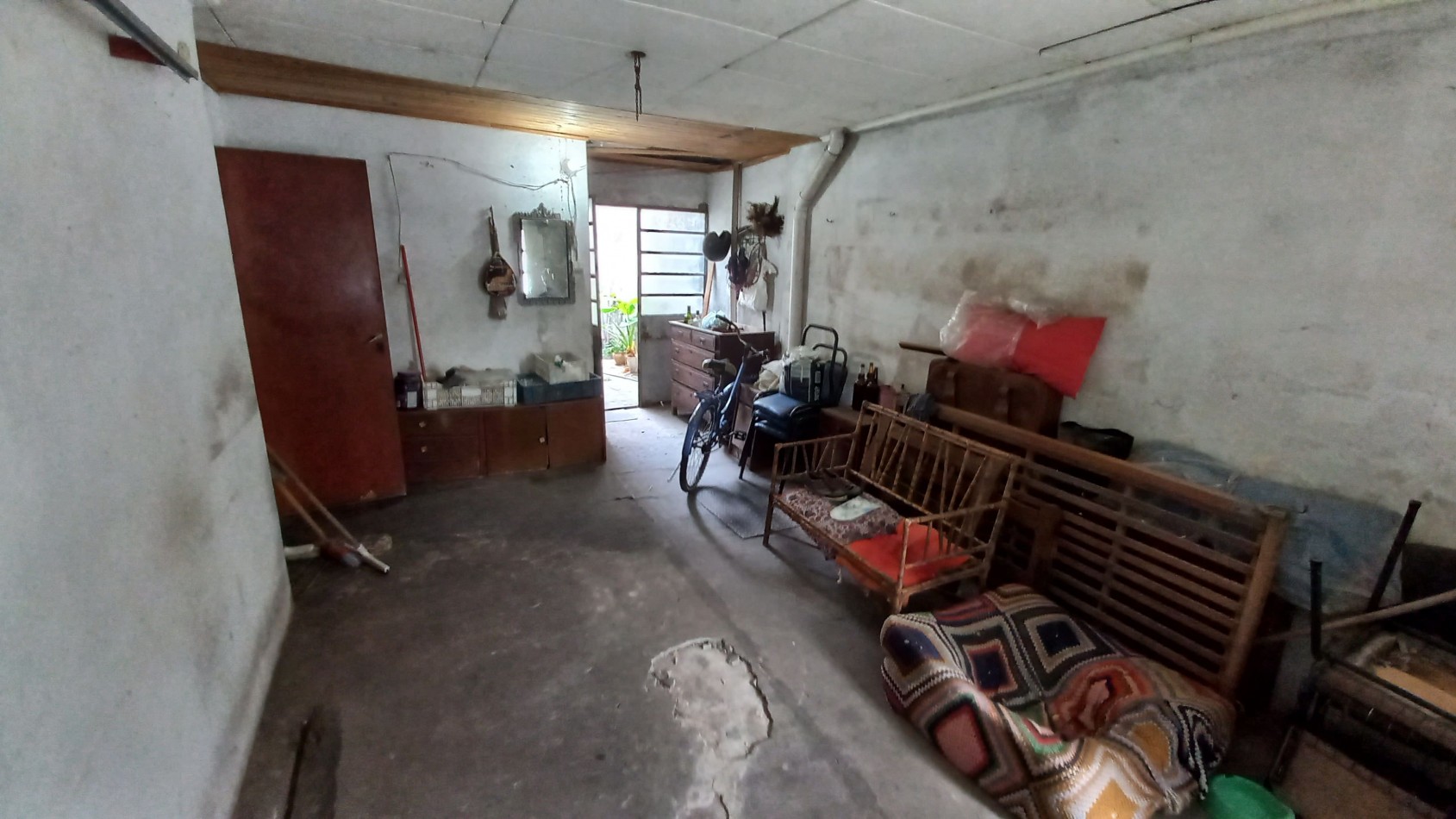 Casa de 3 dormitorios ubicada sobre calle Alvear