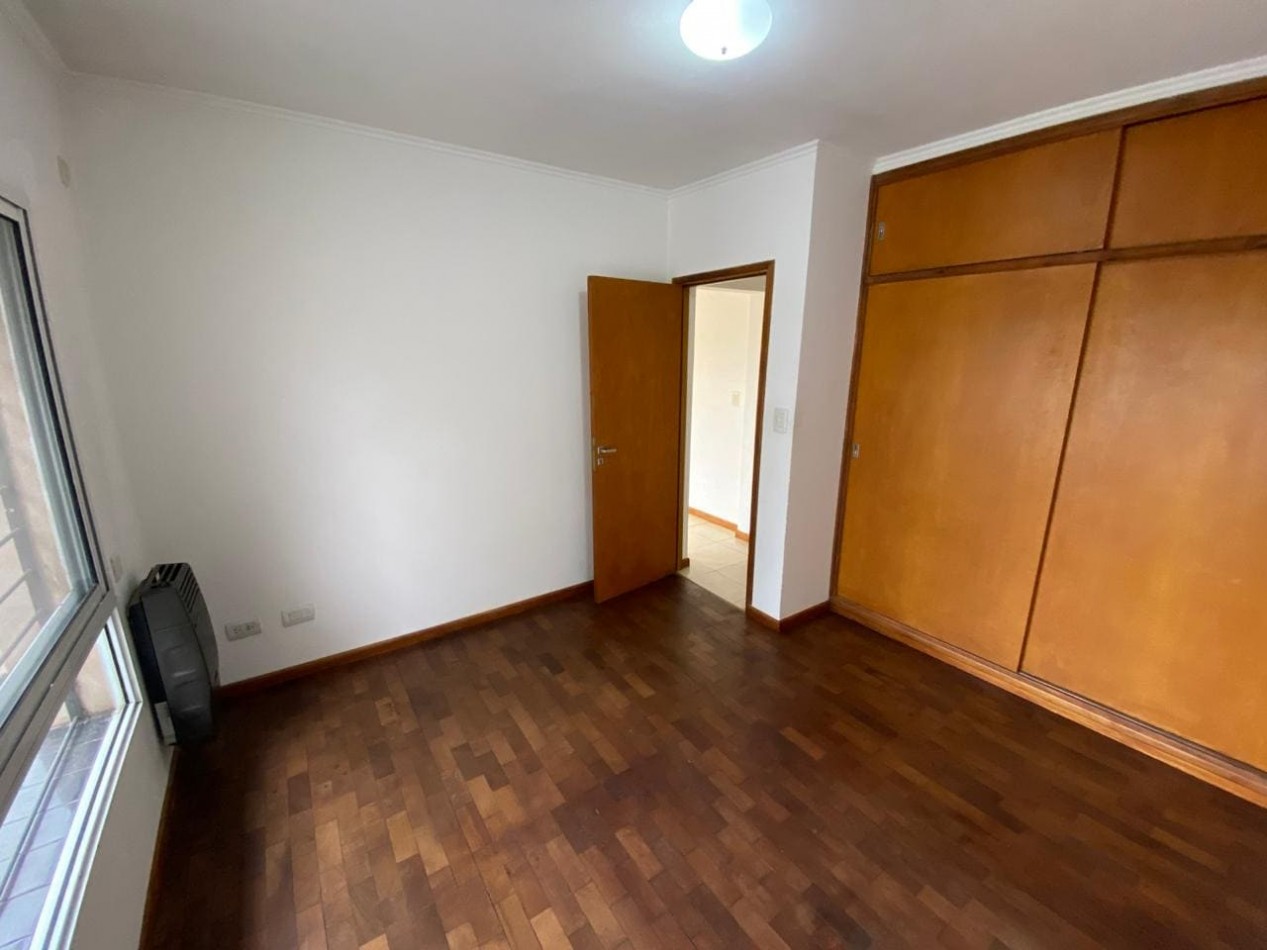 Departamento de 1 dormitorio en Bolivar 218