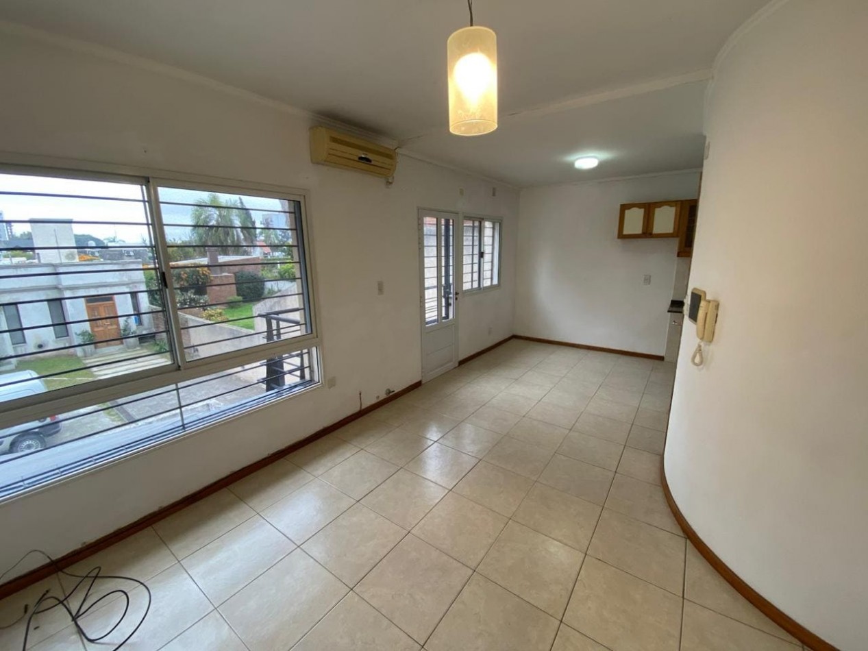 Departamento de 1 dormitorio en Bolivar 218