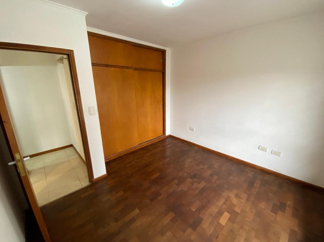 Departamento de 1 dormitorio en Bolivar 218