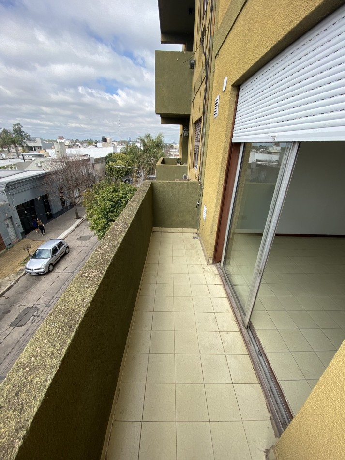 Departamento de 1 dormitorio en Falcon e Italia