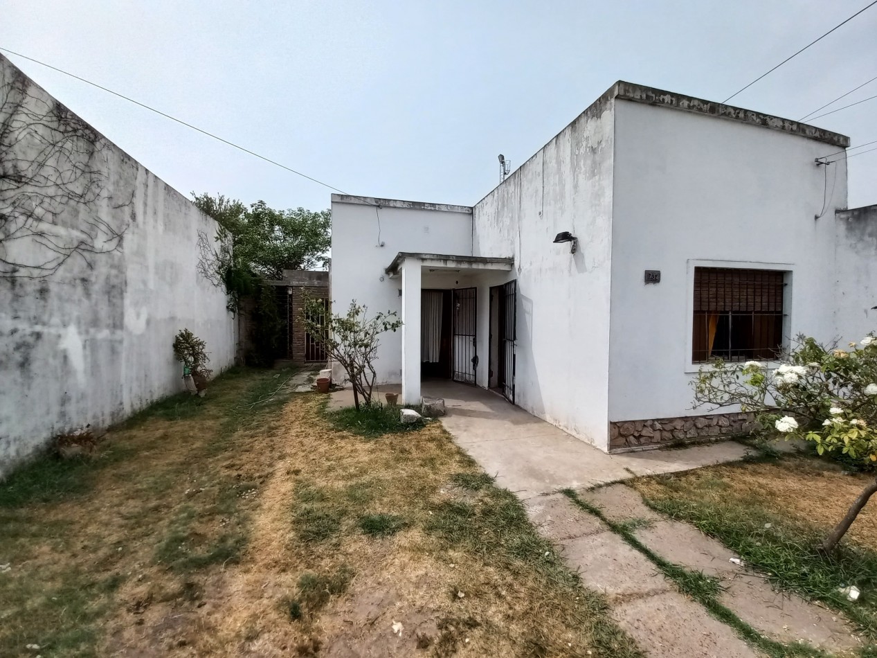 Casa de 2 dormitorios en Necochea 732