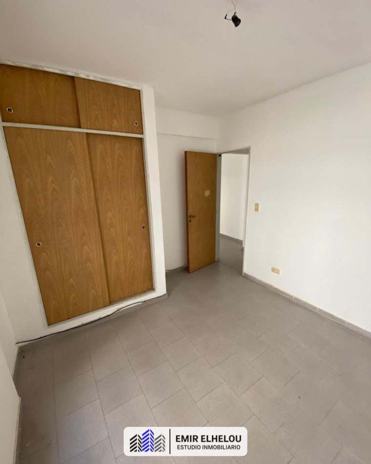 Departamento de 1 dormitorio con patio en Cochabamba 1076