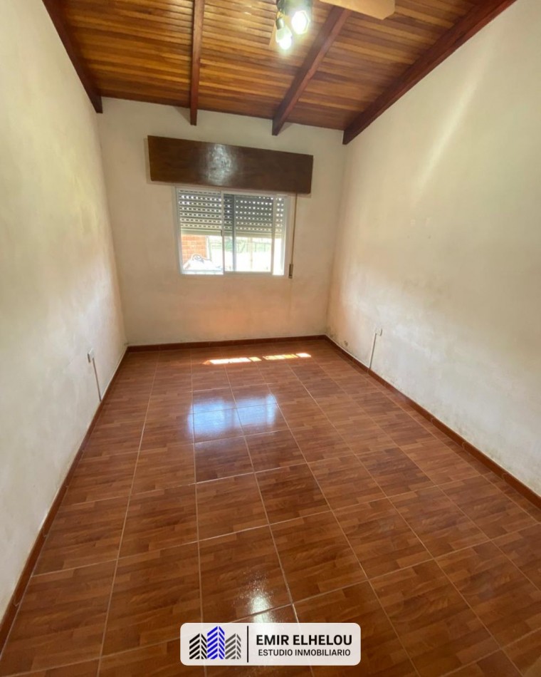 Casa de 3 dormitorios y dependencias en La Emilia (San Nicolas)