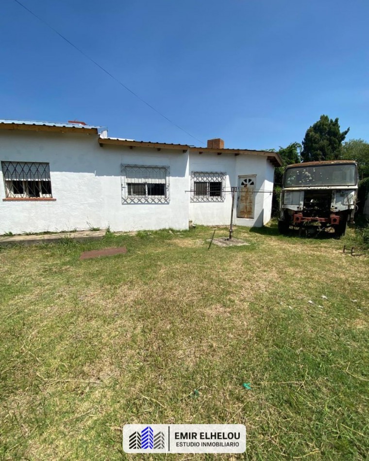 Casa de 3 dormitorios y dependencias en La Emilia (San Nicolas)
