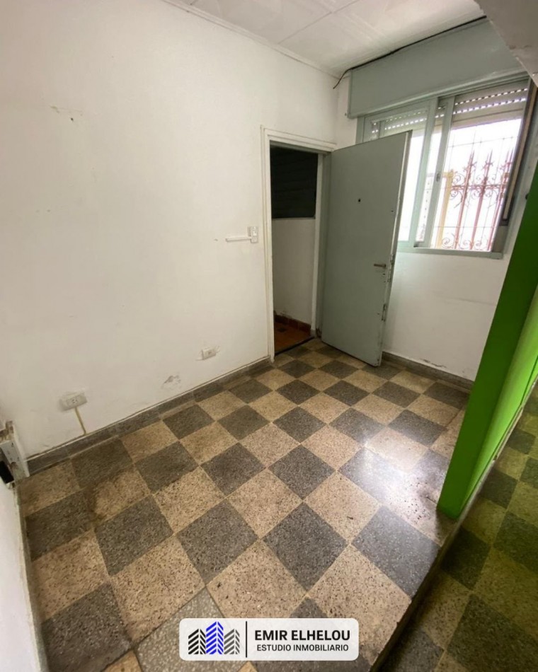 Local comercial en alquier en Urquiza 242