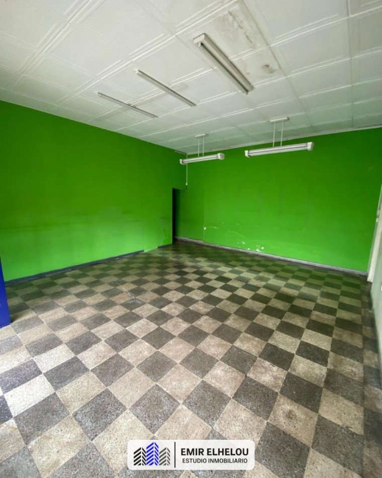 Local comercial en alquier en Urquiza 242