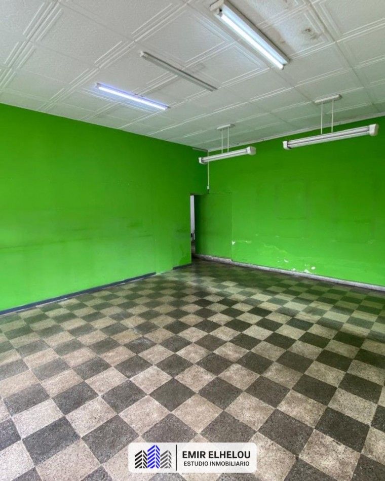 Local comercial en alquier en Urquiza 242